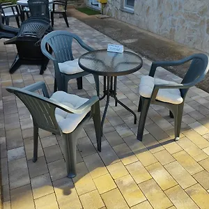 Zlatko Apartman